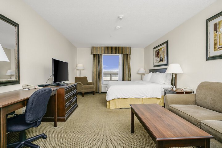 Room 35 of 65