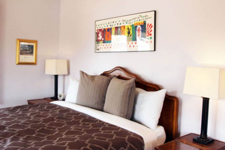 Room 20 of 29