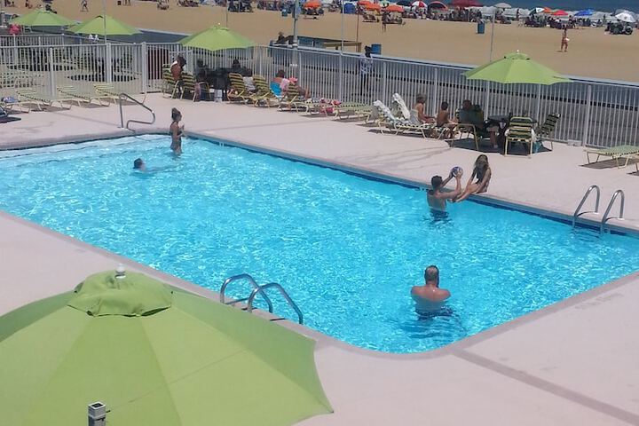 Pool 5 of 32