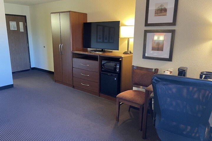 Room 36 of 54