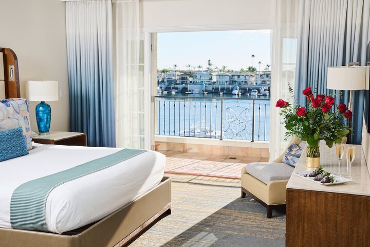 Balboa Bay Resort