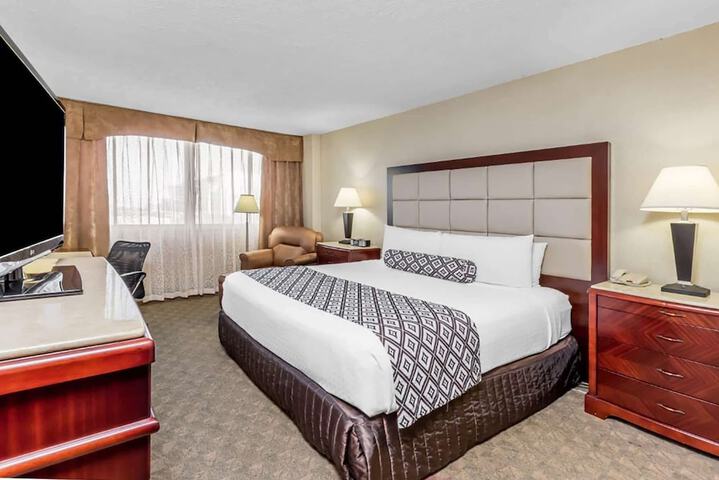 Room 7 of 40