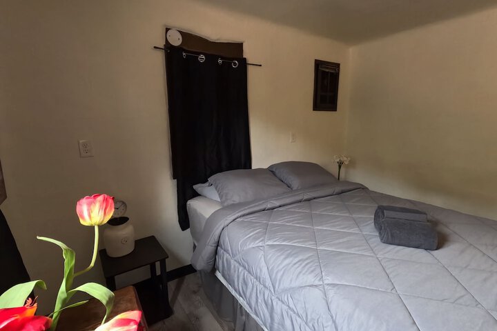 Room 64 of 66