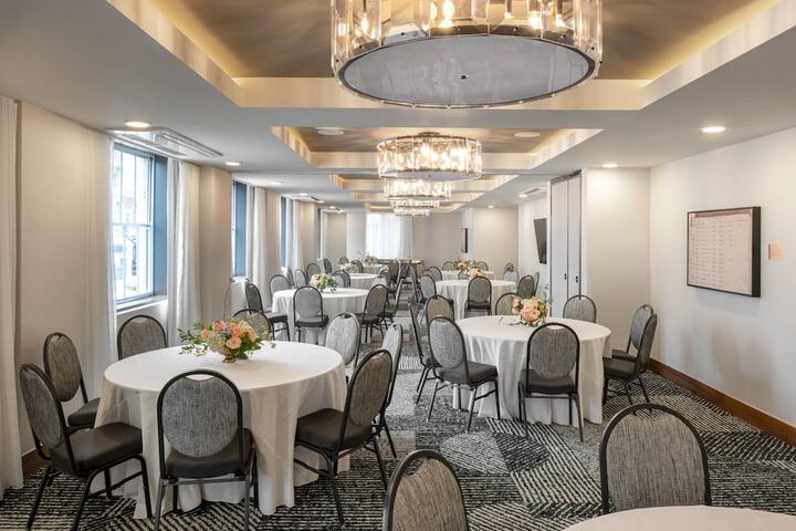 Hotel Forty Five Macon, a Tribute Portfolio Hotel