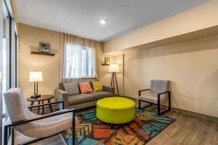 Hotel Interior 11 of 48