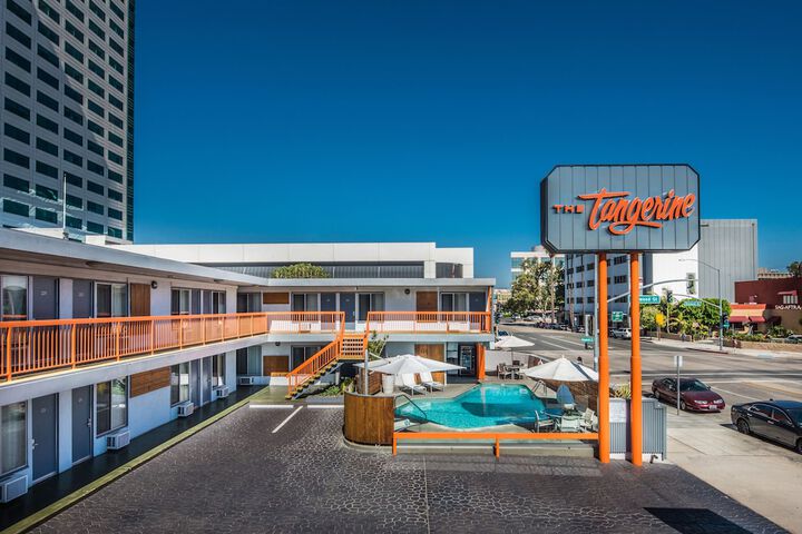 The Tangerine - a Burbank Hotel