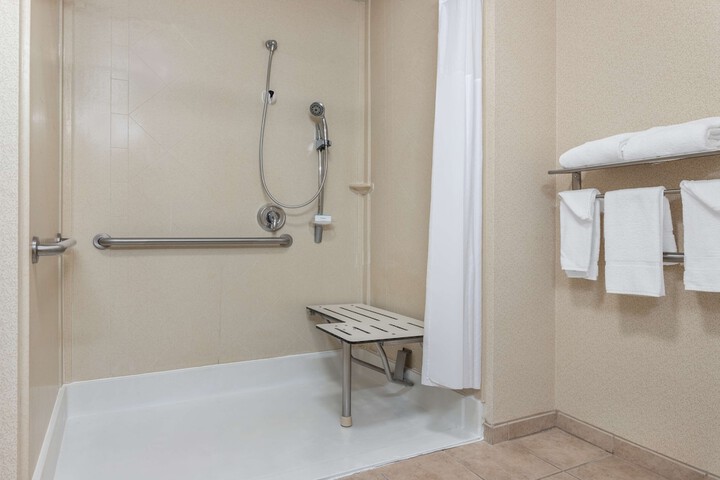 Room 40 of 57