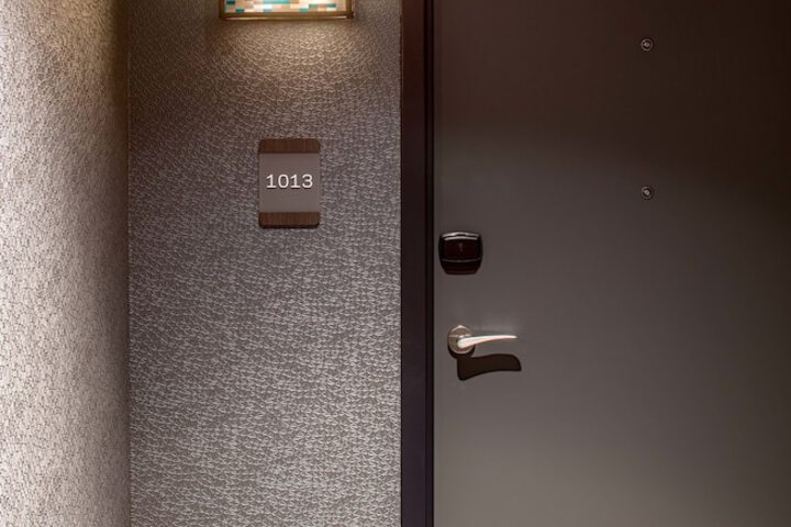 Room 15 of 39