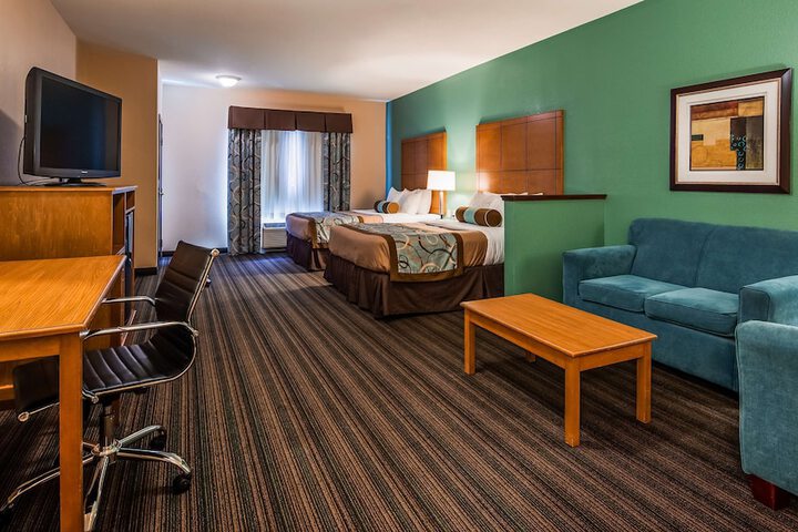 Room 11 of 20
