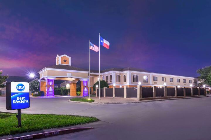 Hotel 2 of 26