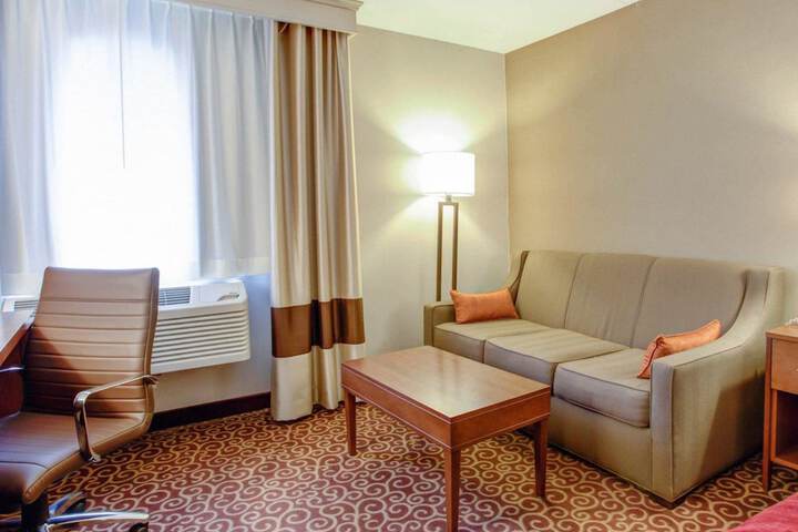 Room 34 of 52