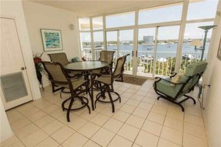 Waterview Towers Yacht Club by Holiday Isle
