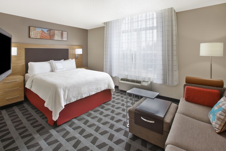 Towneplace Suites by Marriott Brookfield