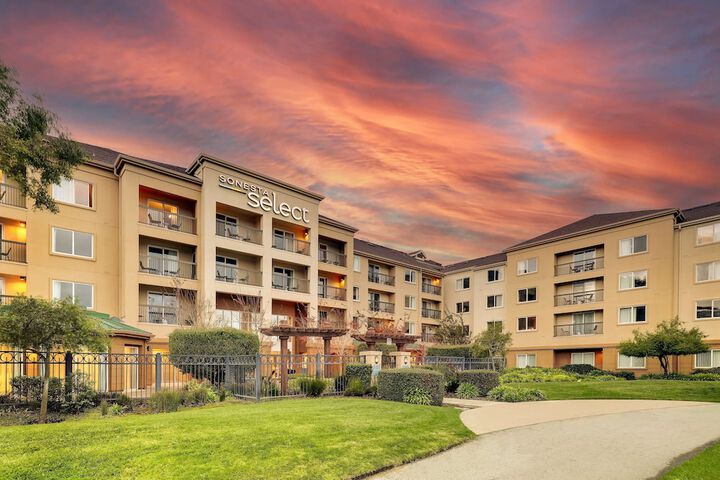 Sonesta Select San Francisco Airport Oyster Point Waterfront