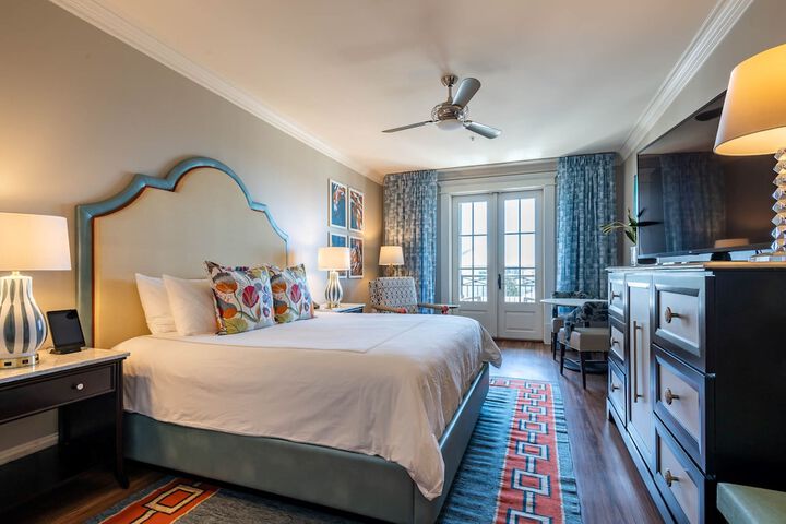 Room 21 of 42