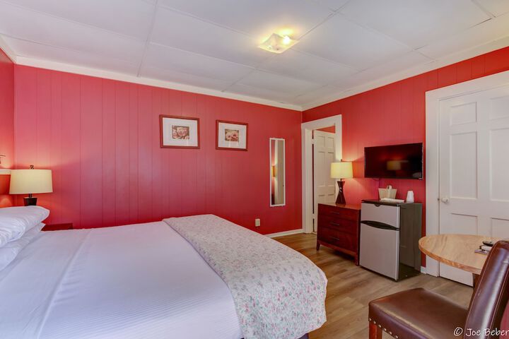 Alpine Inn