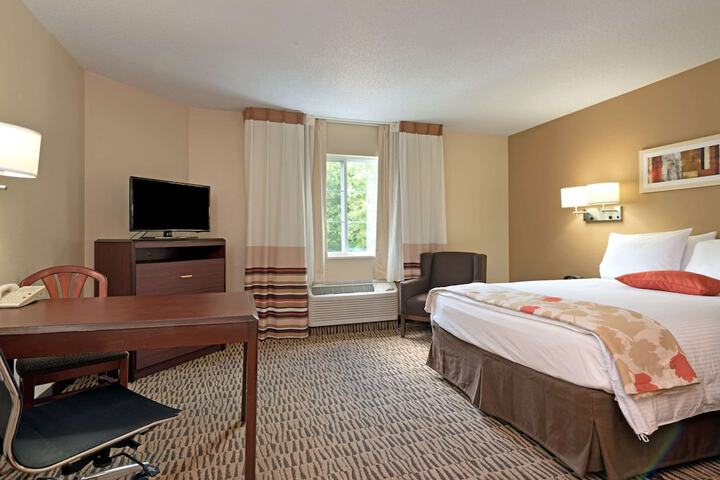 Room 30 of 44