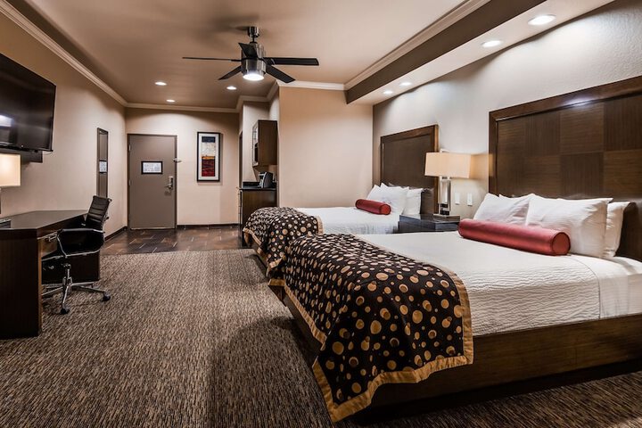 Room 26 of 42