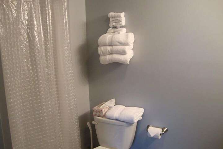 Room 12 of 31