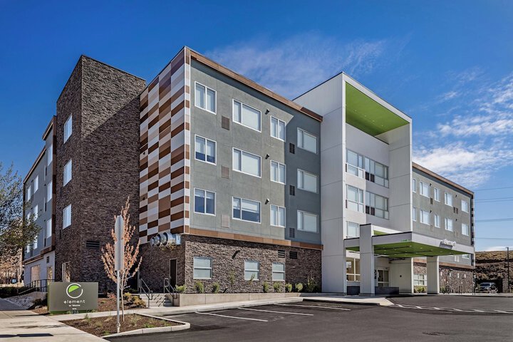Hotel 3 of 55