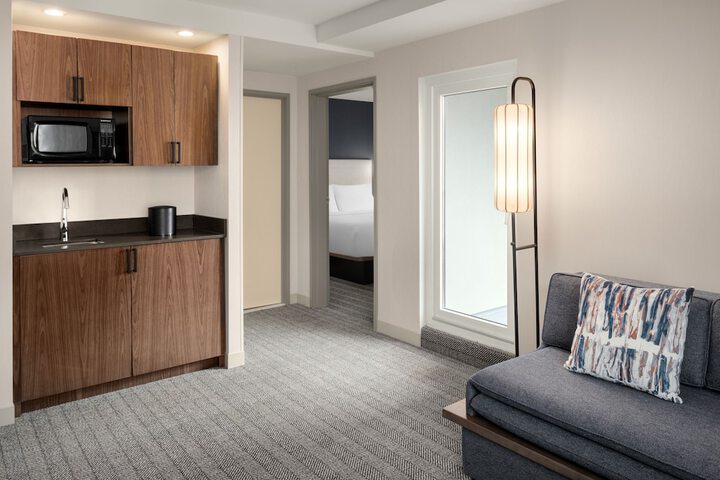 Room 15 of 46