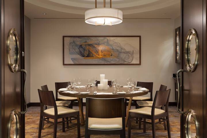 Fort Lauderdale Marriott Harbor Beach Resort & Spa