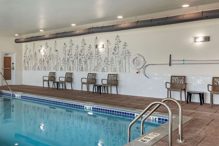 Pool 7 of 33