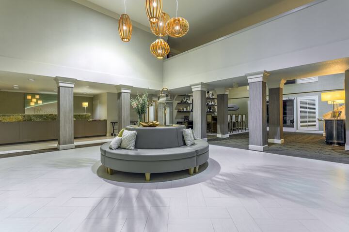 Hotel 5 of 41