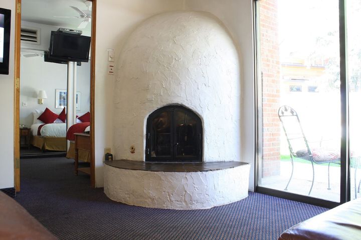 Room 73 of 104