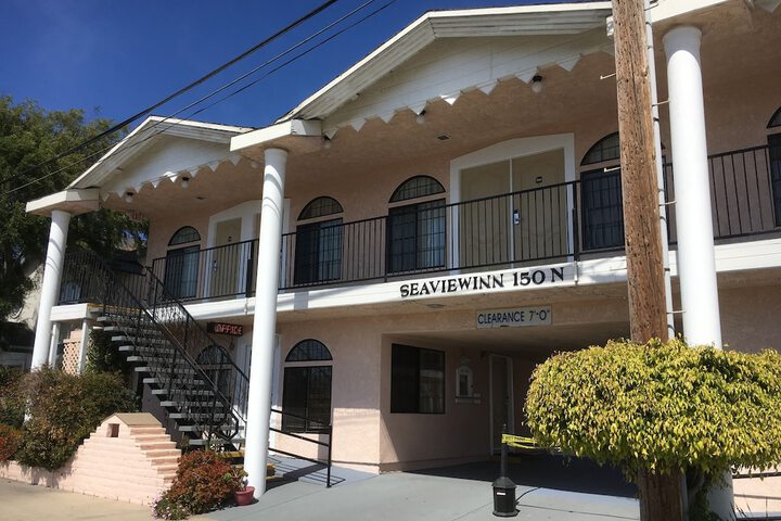 Seaview Inn