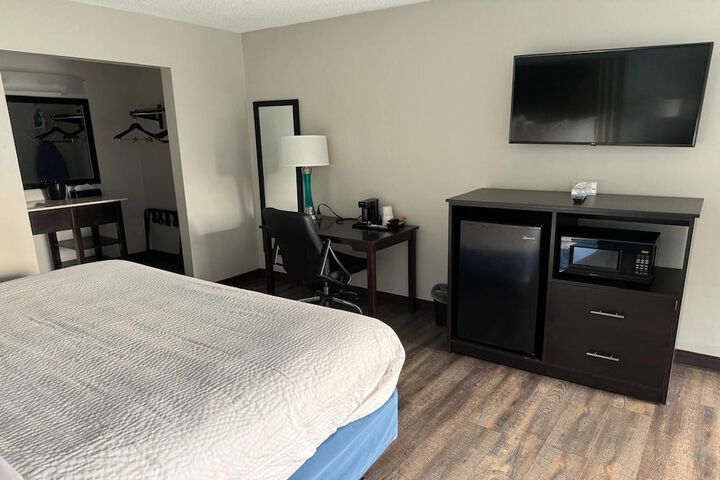 Days Inn by Wyndham Goldsboro