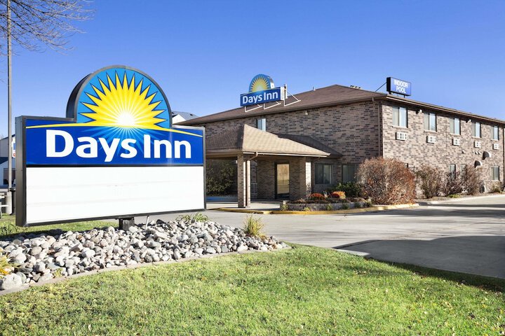 Hotel 4 of 28