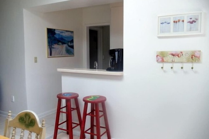 Room 51 of 79