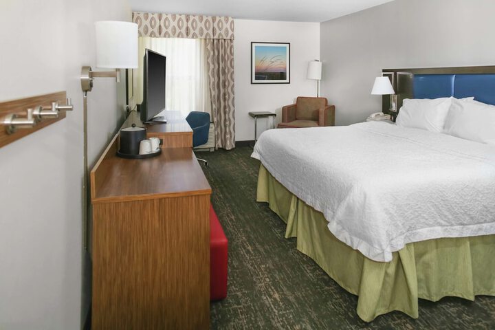 Room 13 of 21