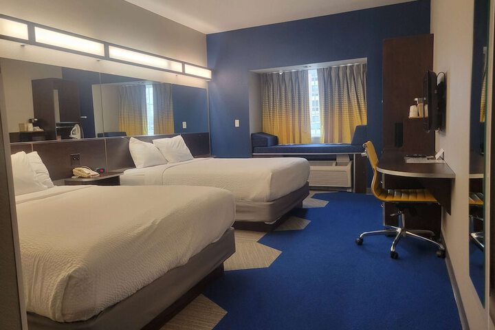 Room 34 of 54