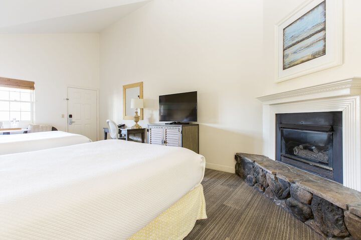 Room 44 of 48