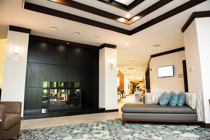 Hotel Auburn Hills