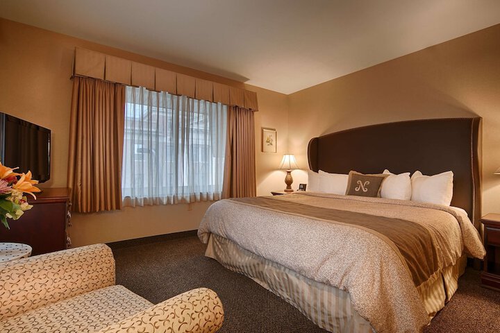Room 18 of 27