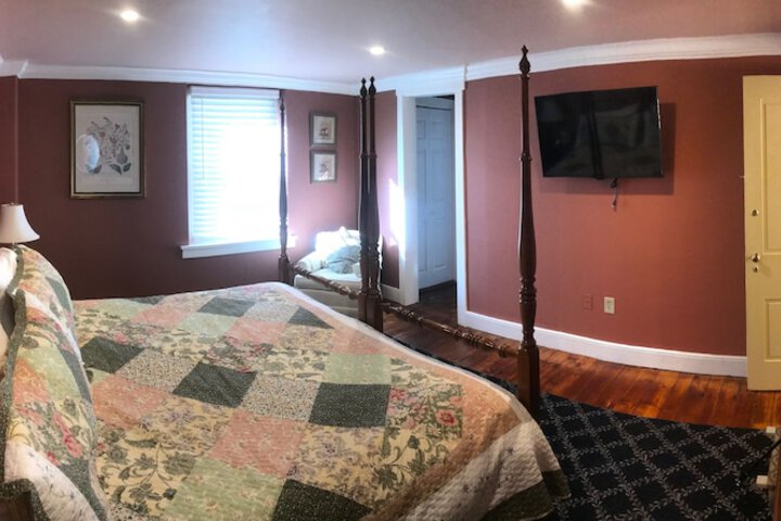 Room 9 of 64