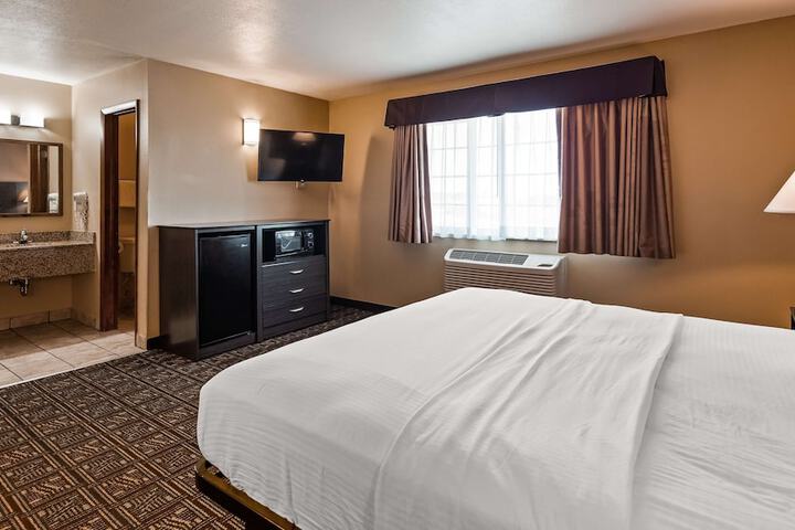 Room 18 of 26