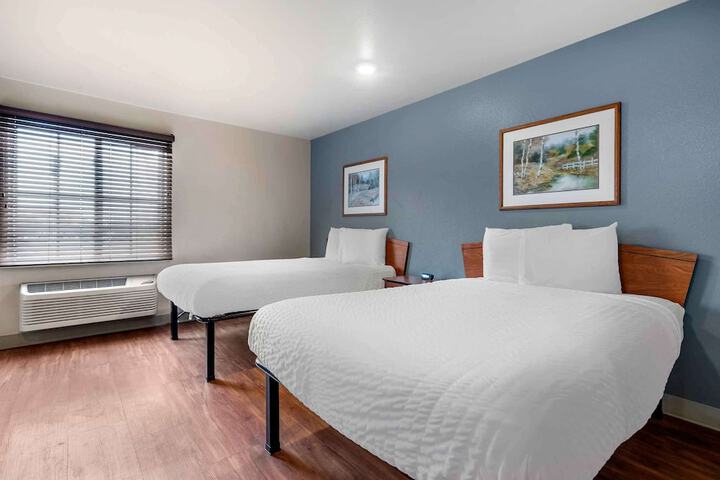 Room 16 of 22