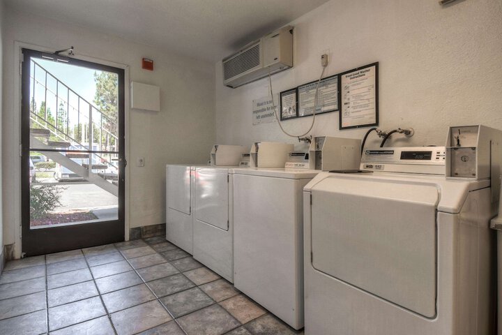 Motel 6 San Dimas CA - Los Angeles