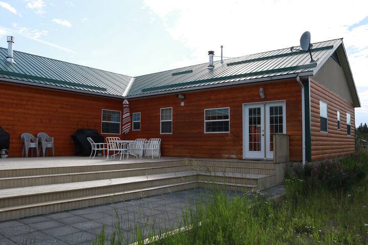 Sundeck 40 of 44