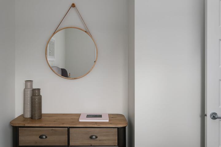 Room 10 of 25