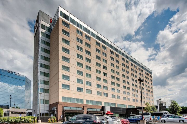 Hilton Minneapolis / Bloomington