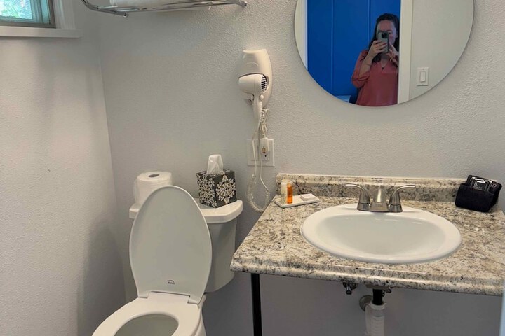 Room 48 of 55