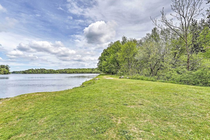 Game Room & Fire Pit: Chic Pocono Pines Home!