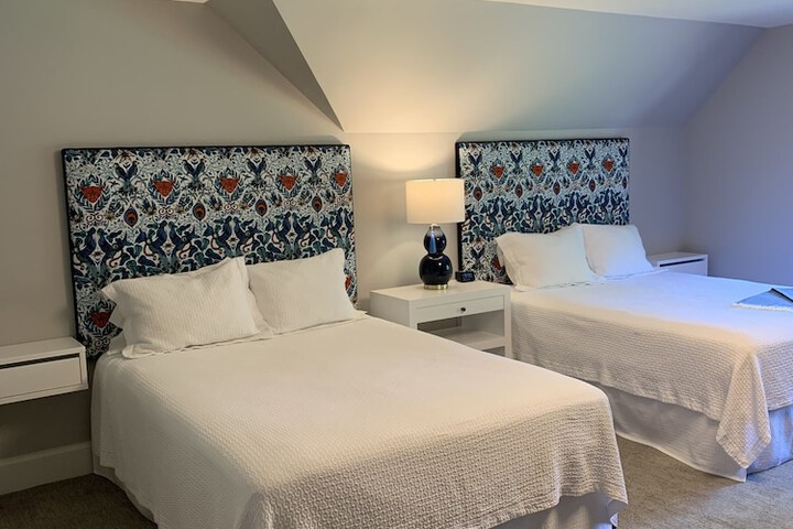 Room 14 of 42