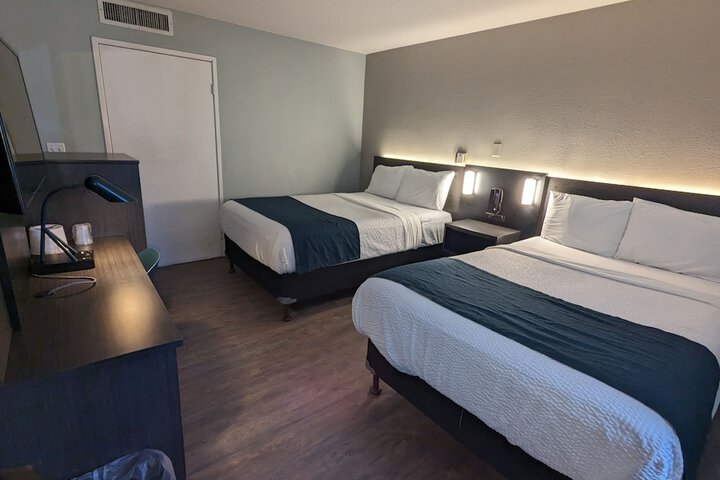 Room 21 of 64
