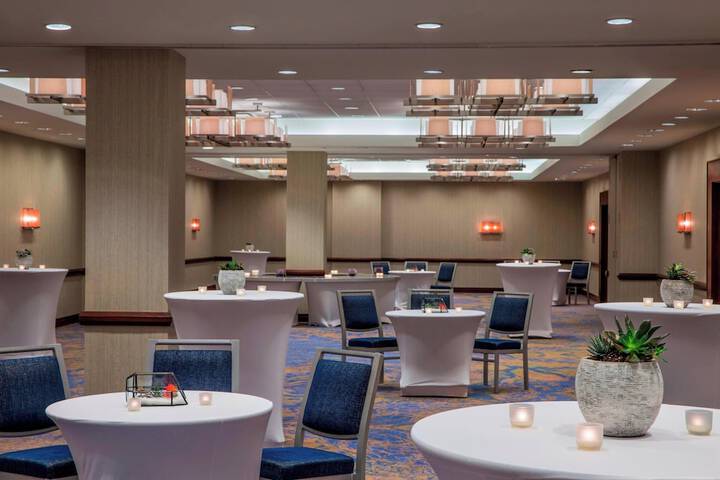 The Westin Jersey City Newport